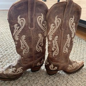 Corral cowboy boots
